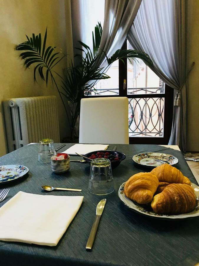 Le Stanze Degli Angeli, Room & Breakfast Bologna Luaran gambar